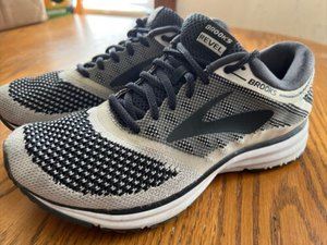Brooks Womens Revel DNA Black White Lace Up Running Shoes 7.5 Excellent